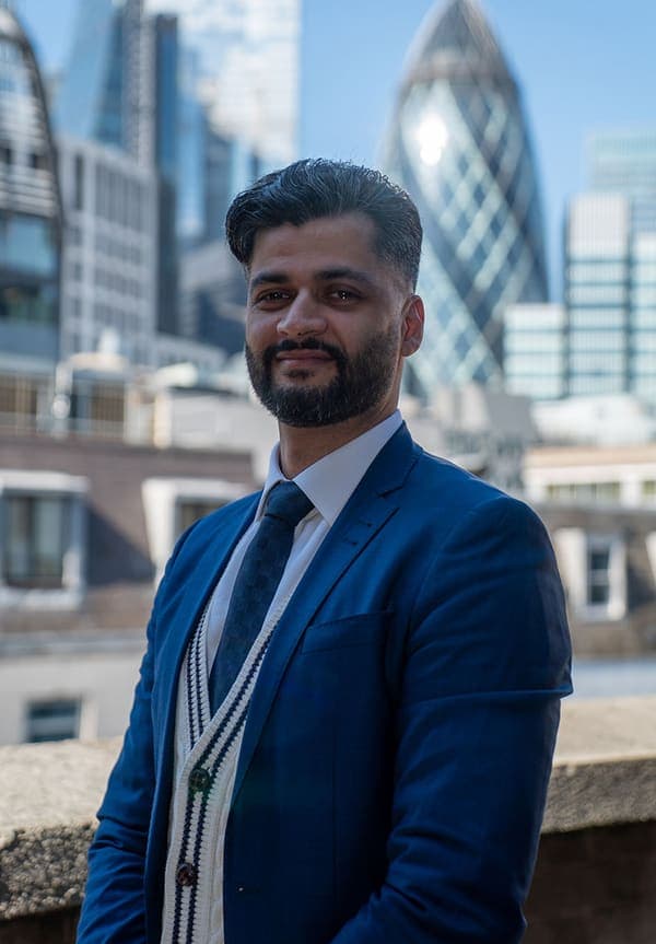Tahmur Akram